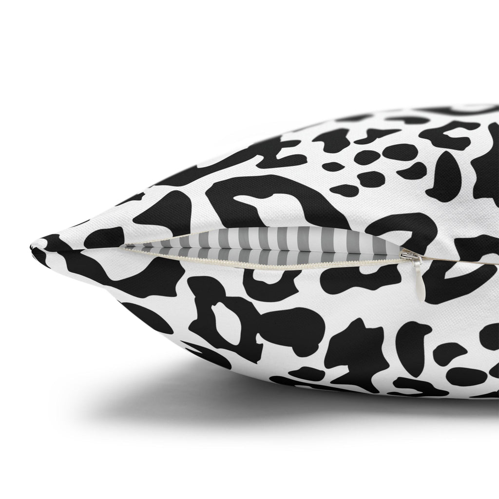 Chic Leopard Print Square Pillowcase — Black & White Animal Pattern Cushion Cover